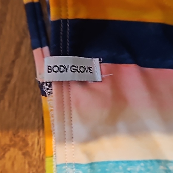 Body Glove Flirty Surf Rider Swim Bottoms•L - Picture 12 of 13